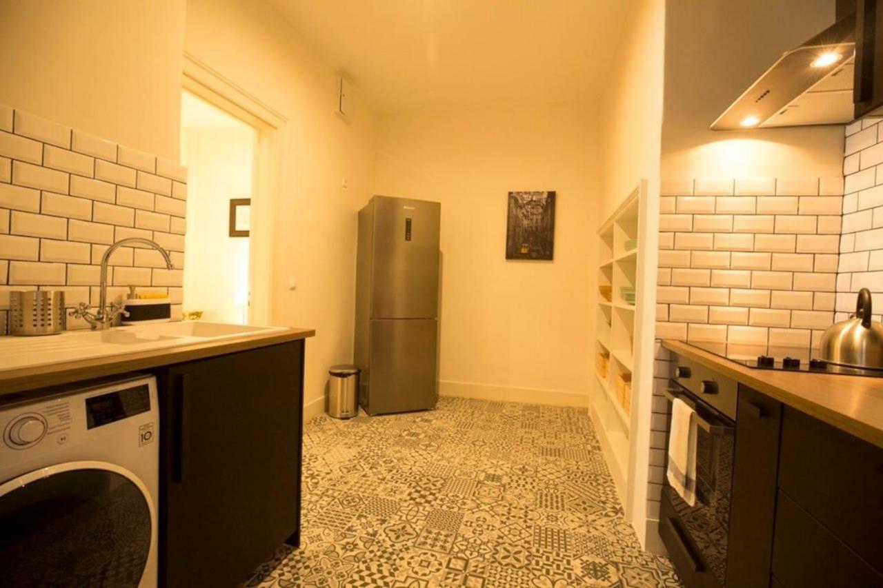 Ola Lisbon - Chiado IV Appartement Buitenkant foto